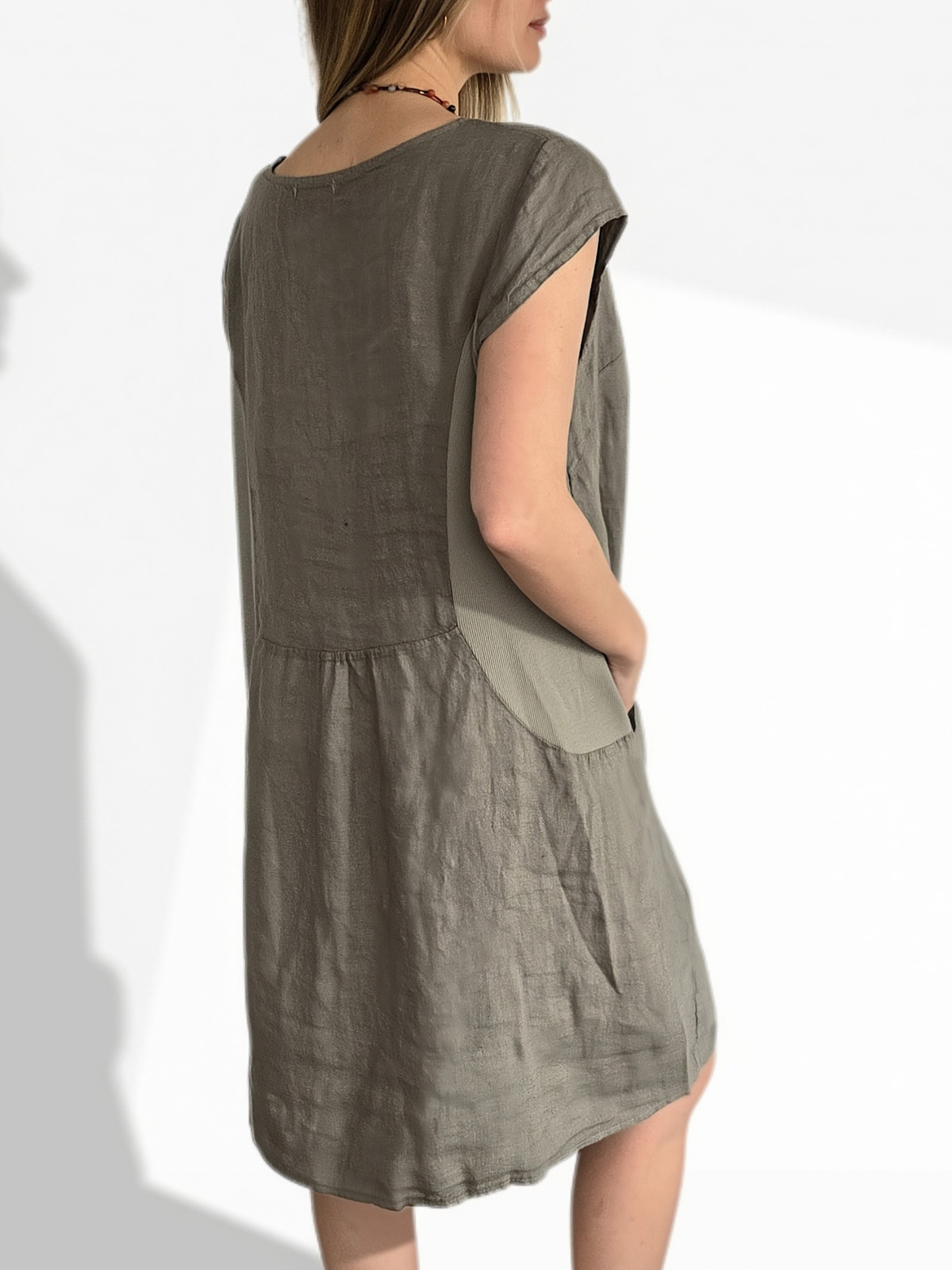 Vestido Italiano 100% Lino, color Taupe
