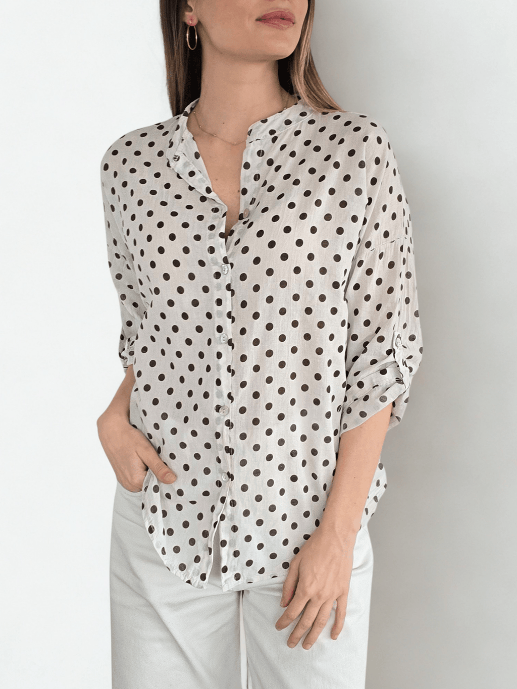 Blusa Italiana Lunares, fondo Beige coon Chocolate