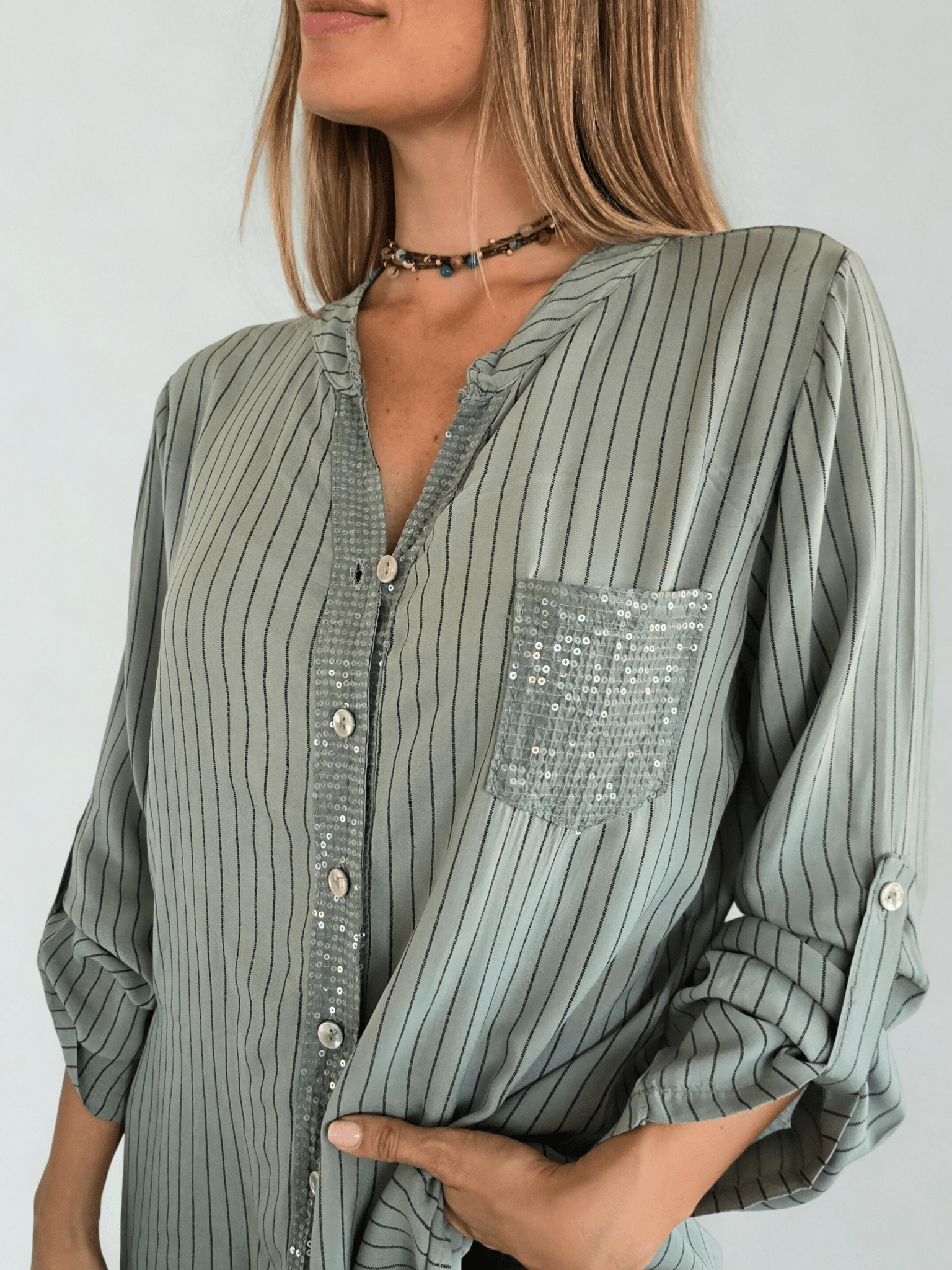 Blusa Italiana Rayada, fondo Verde Musgo