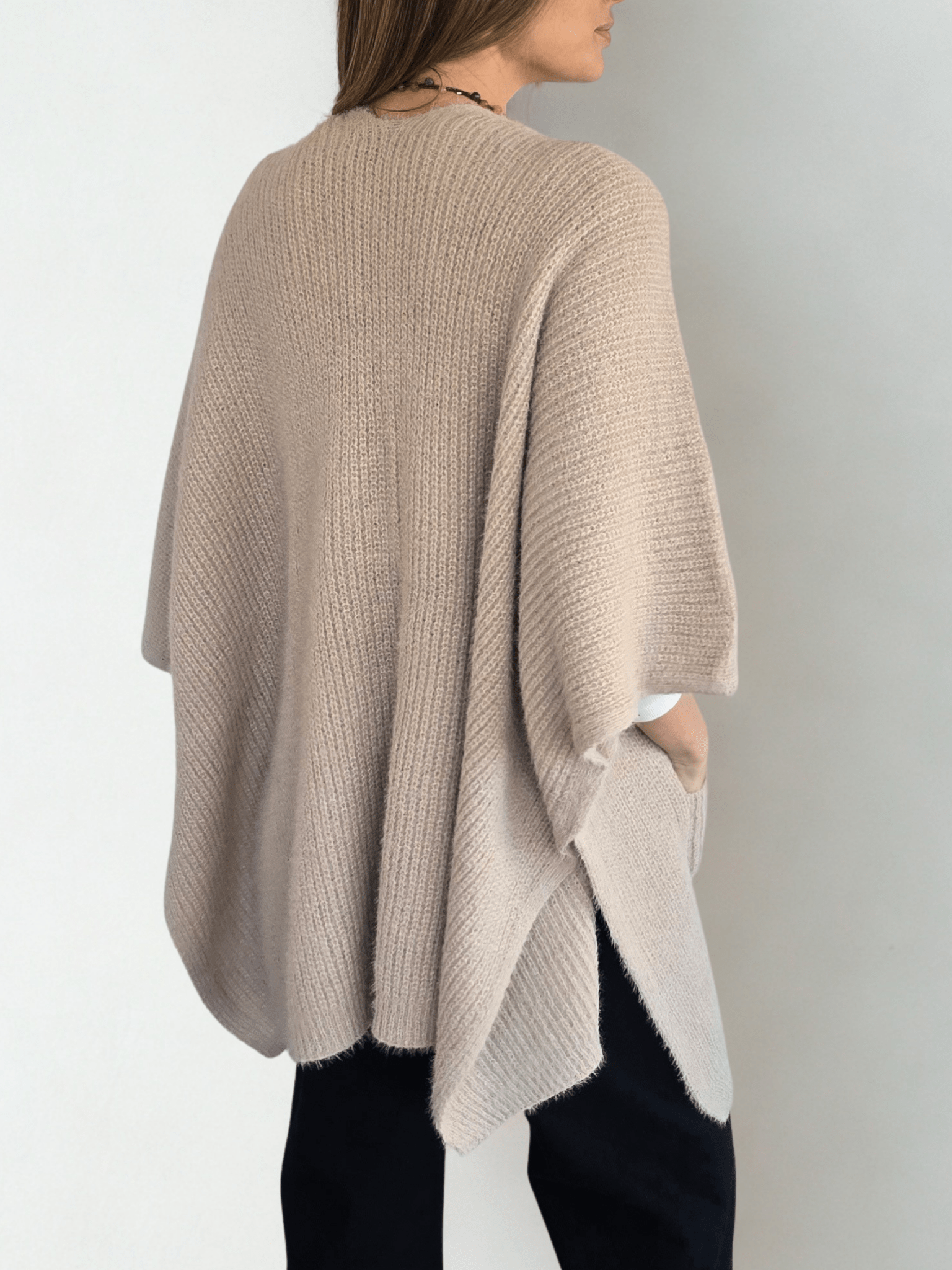Chaleco Roana dos Bolsillos, color Beige