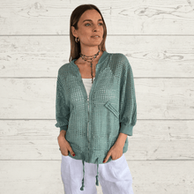 Cargar imagen en el visor de la galería, Chaqueta Bomber Italiana crochet, color Verde
