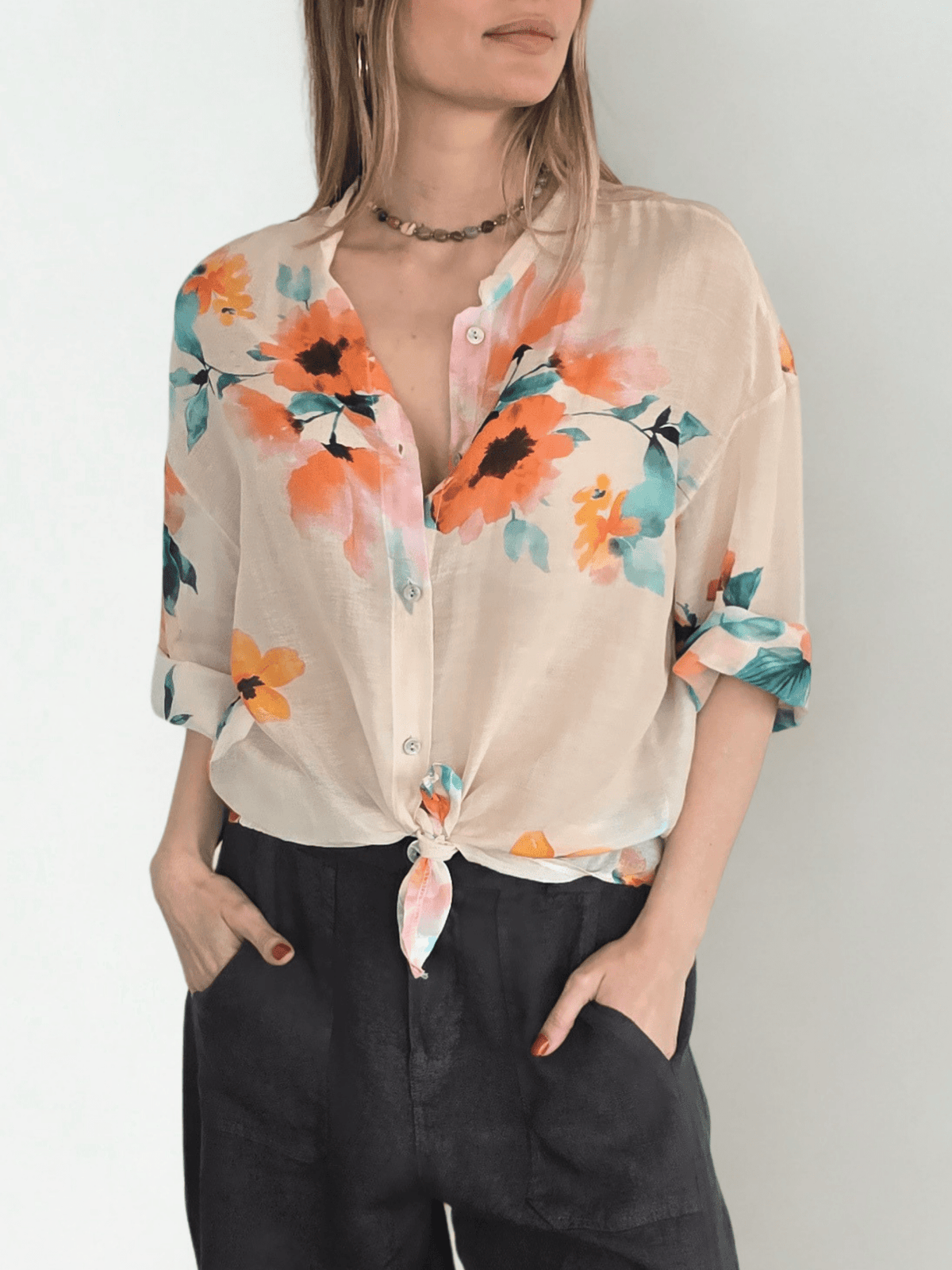 Blusa Italiana Floreada, fondo Beige