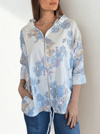 Chaqueta Estampada Flores, fondo Blanco