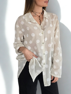 Blusa Italiana Lunares, color Beige