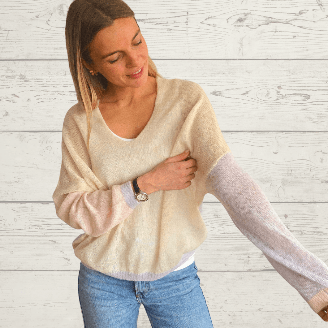 Sweater tres colores, fondo Blanco  Invierno