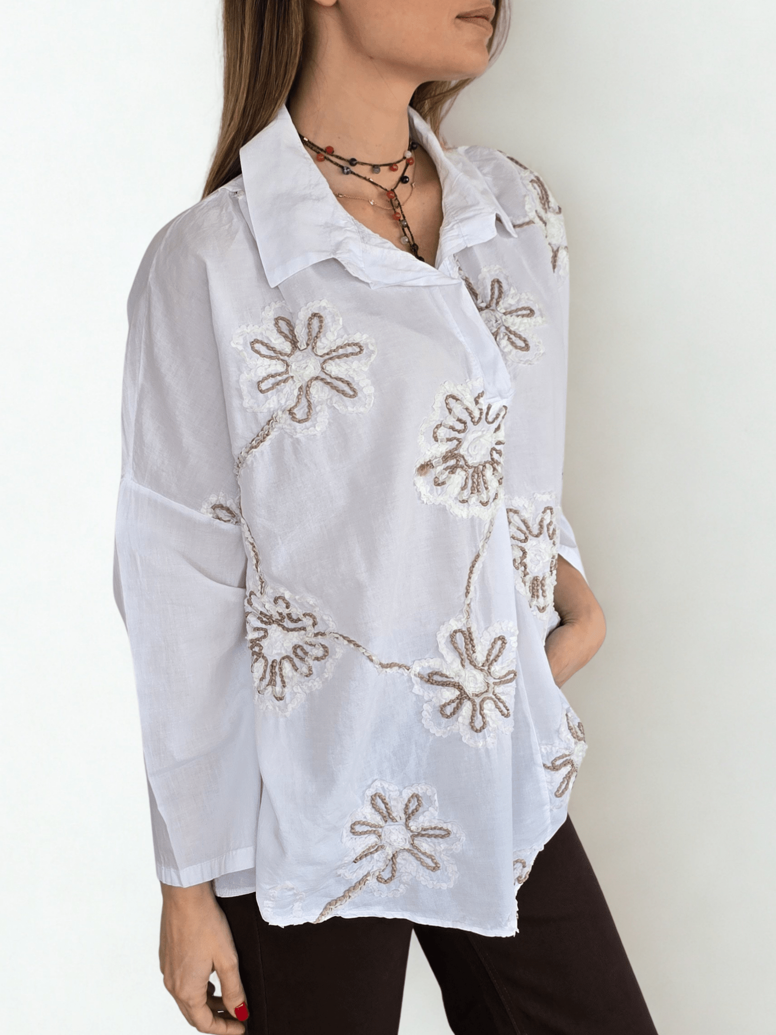Blusa Italiana Bordada, color Blanco