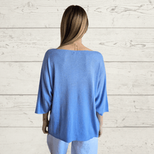 Cargar imagen en el visor de la galería, Sweater Italiano escote en V, color Jacinto
