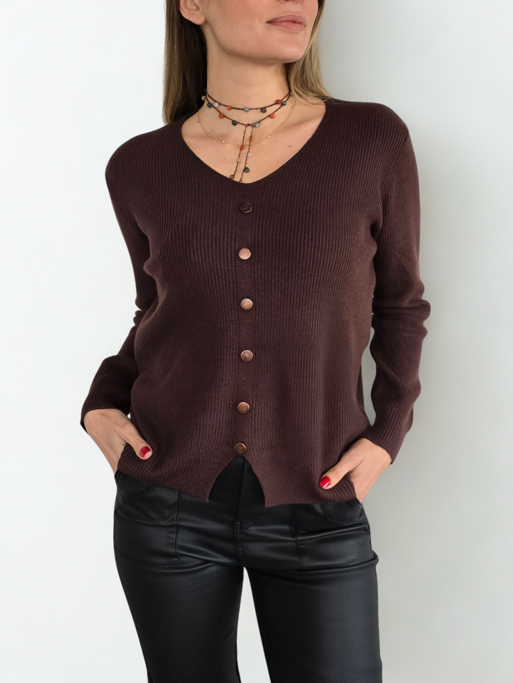 Sweater escote en V, color Chocolate