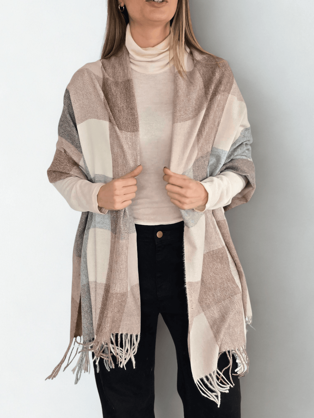 Bufanda cuadros, colores Beige con Gris