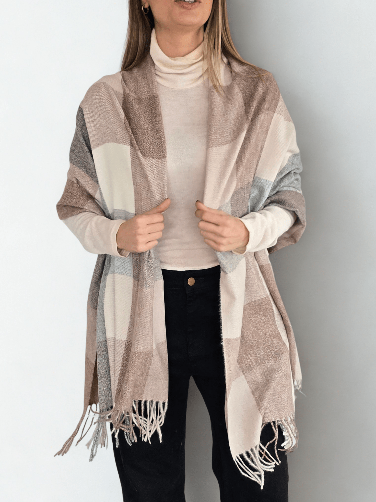 Bufanda cuadros, colores Beige con Gris