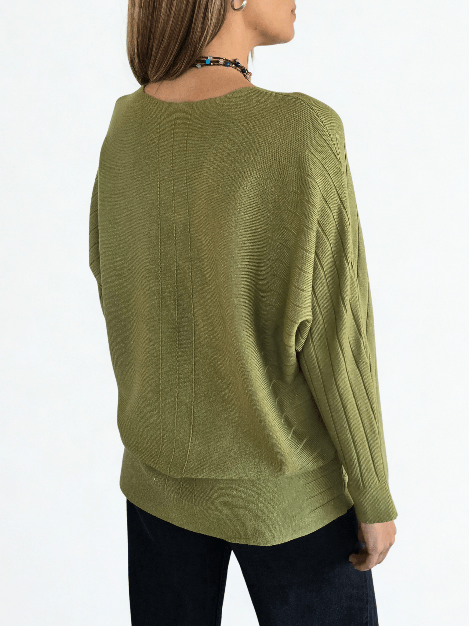 Sweater Murciélago, color Pistacho