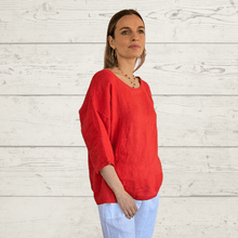 Cargar imagen en el visor de la galería, Blusa 100% Lino Italiano cuello redondo, color Rojo
