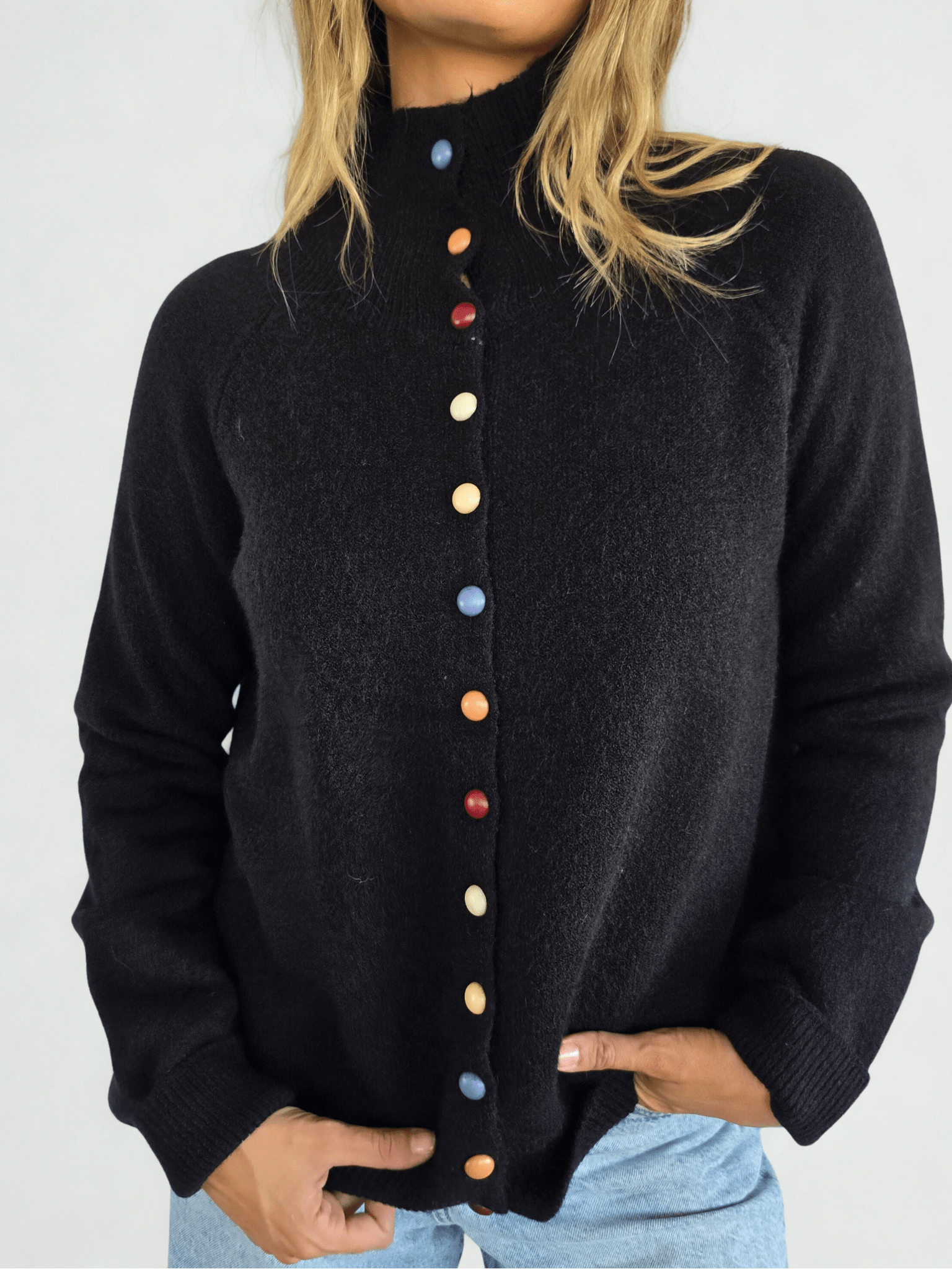 Chaleco con Botones de Colores, color Negro