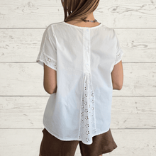 Cargar imagen en el visor de la galería, Blusa Italiana Roma, color Blanco
