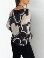 Sweater Italiano Corazón, fondo Negro