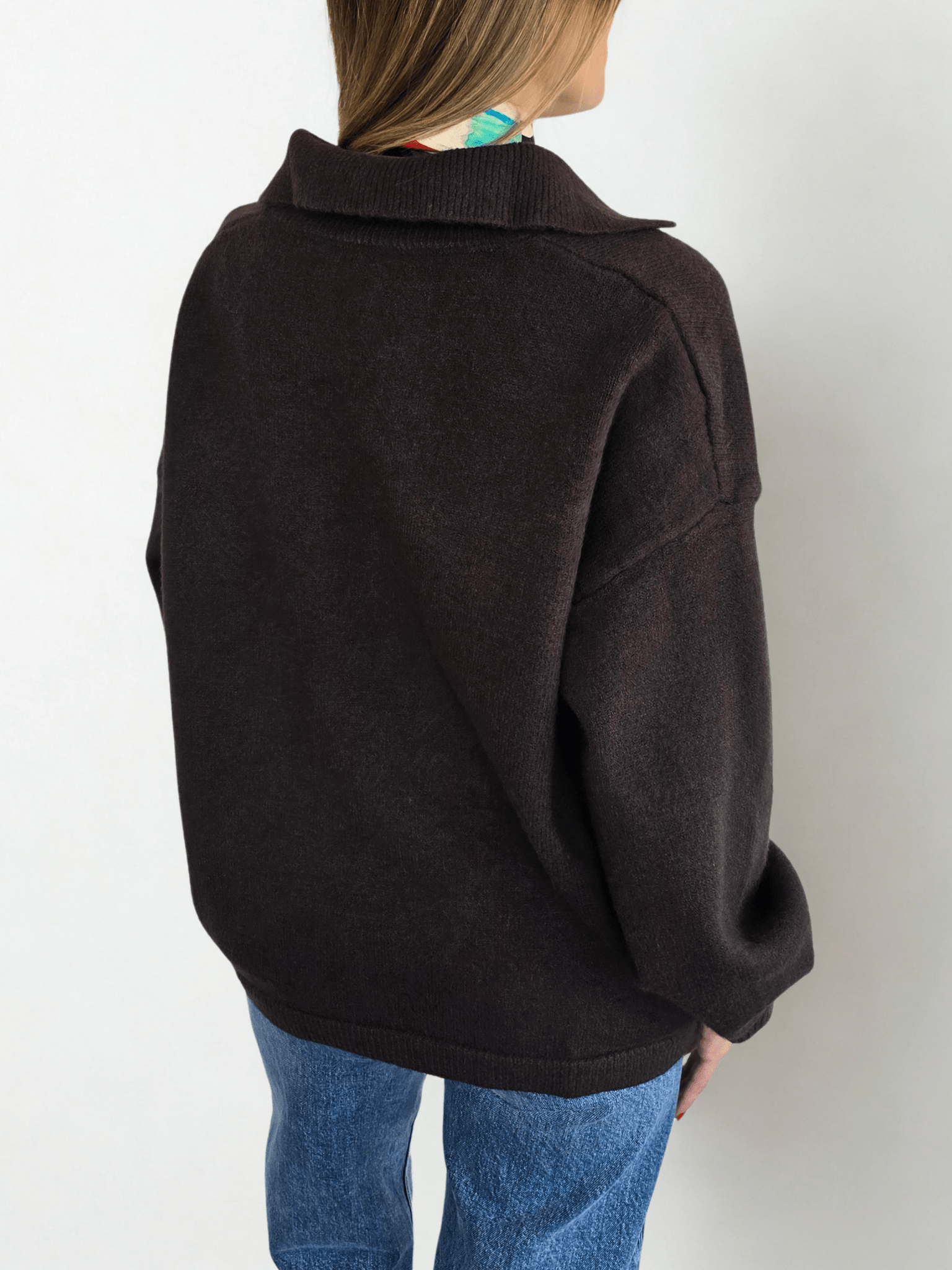 Sweater con Cuello, color Chocolate