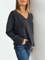 Sweater Italiano escote en V, color Gris