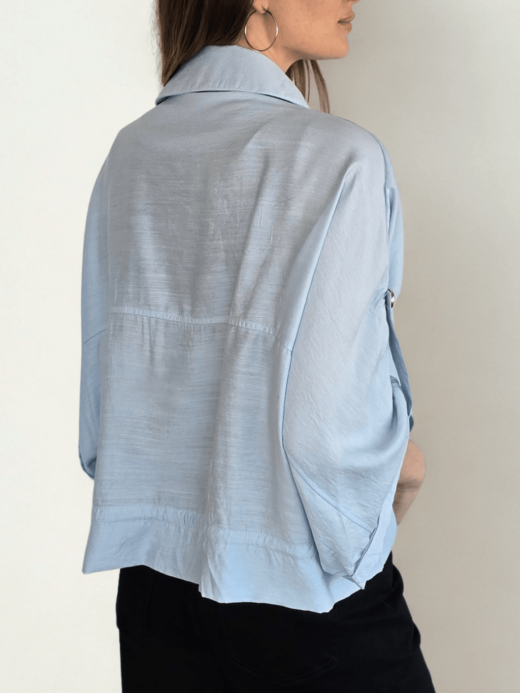 Chaqueta Botones Dorados, color Celeste
