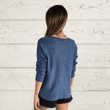 Cargar imagen en el visor de la galería, Sweater Italiano básico, color Azul Jeans
