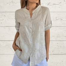 Cargar imagen en el visor de la galería, Blusa Italiana Milán, color Beige
