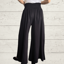 Cargar imagen en el visor de la galería, Pantalón ancho, color Negro

