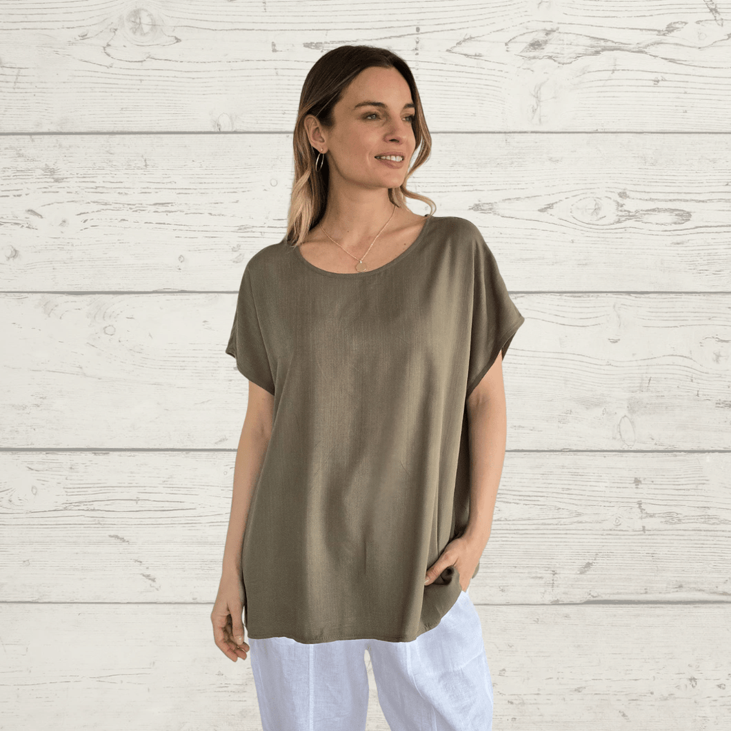 Blusa básica manga corta, color Verde
