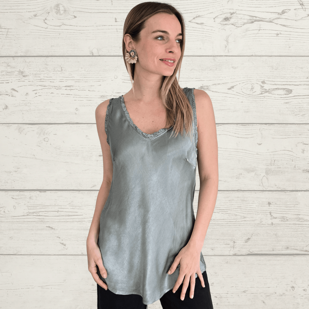 Blusa Italiana sin mangas, color Verde Musgo