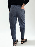 Pantalón Jogger Jeans, color Gris