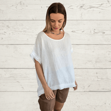 Cargar imagen en el visor de la galería, Blusa Italiana Bolonia, color Blanco
