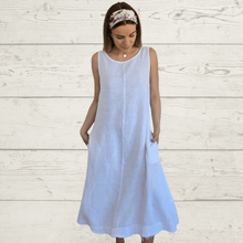Cargar imagen en el visor de la galería, Vestido de Lino italiano basta desflecada, color Blanco
