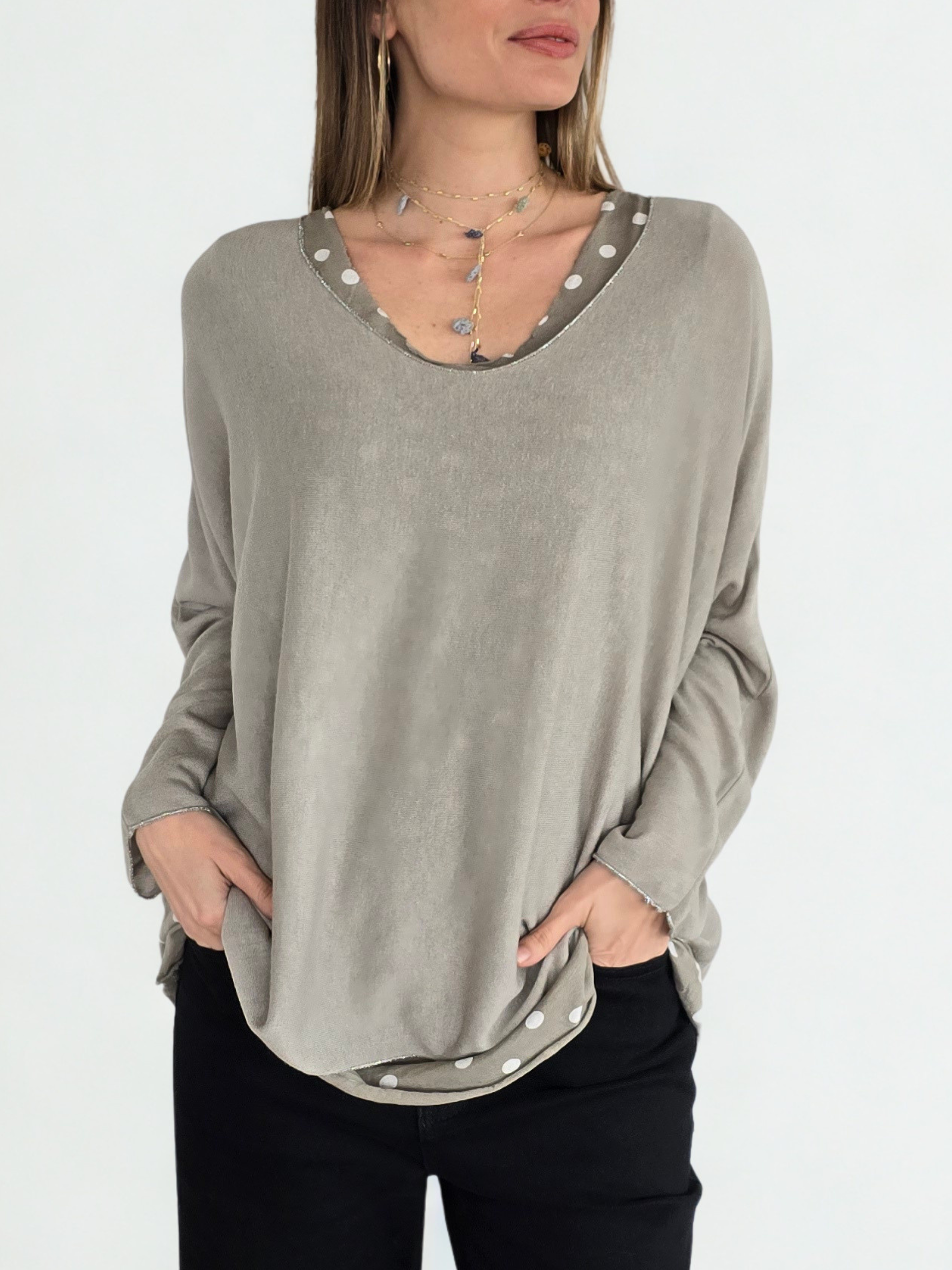 Sweater Italiano con Polera y Pañuelo, color Taupe