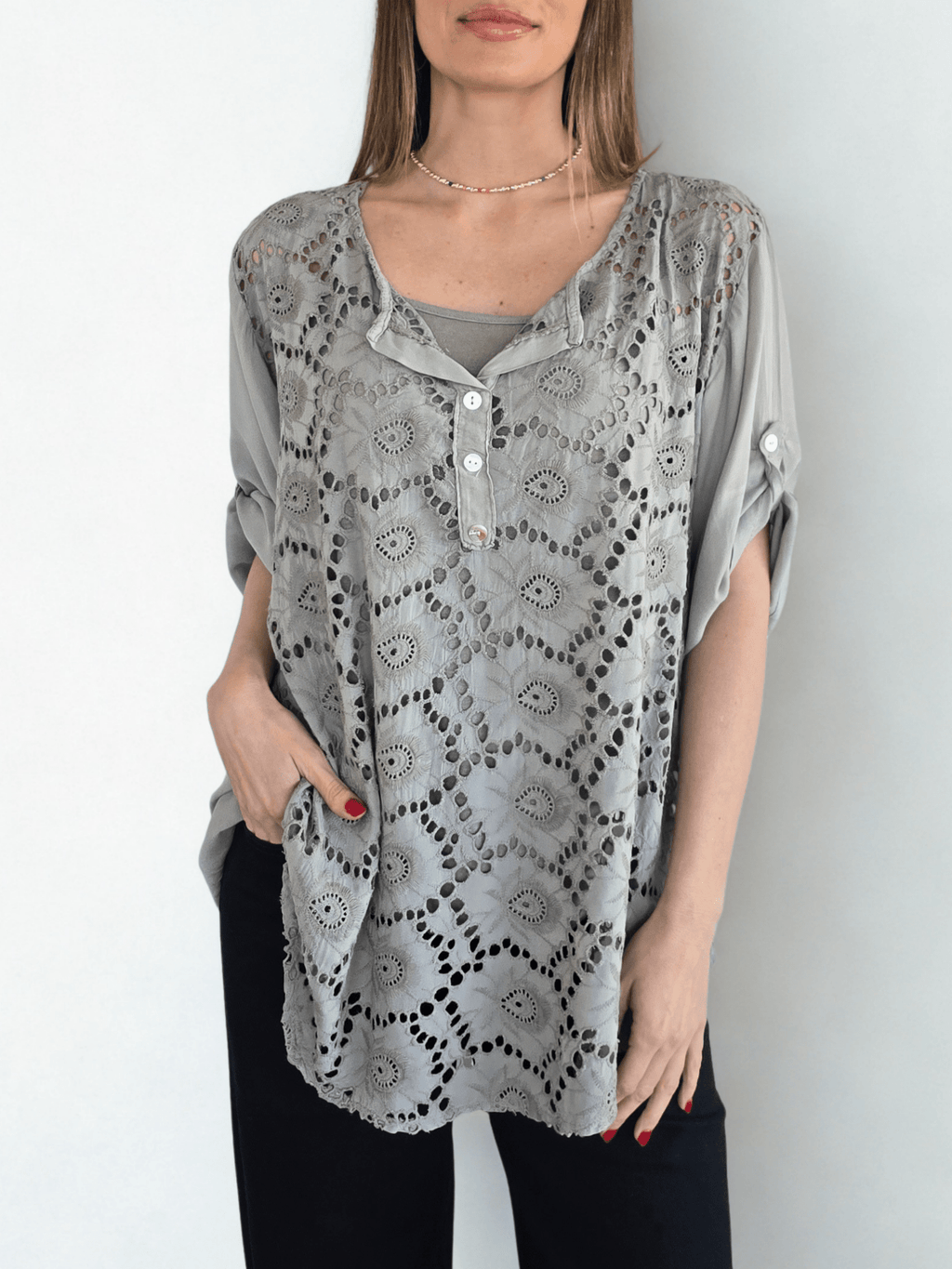 Blusa Italiana Macramé con Polera, color Taupe