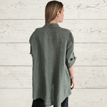 Cargar imagen en el visor de la galería, Blusa Italiana 100% Lino, color Verde Musgo
