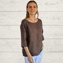 Cargar imagen en el visor de la galería, Blusa 100% Lino Italiano cuello redondo, color Chocolate
