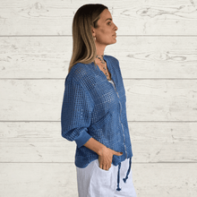 Cargar imagen en el visor de la galería, Chaqueta Bomber Italiana crochet, color Azul
