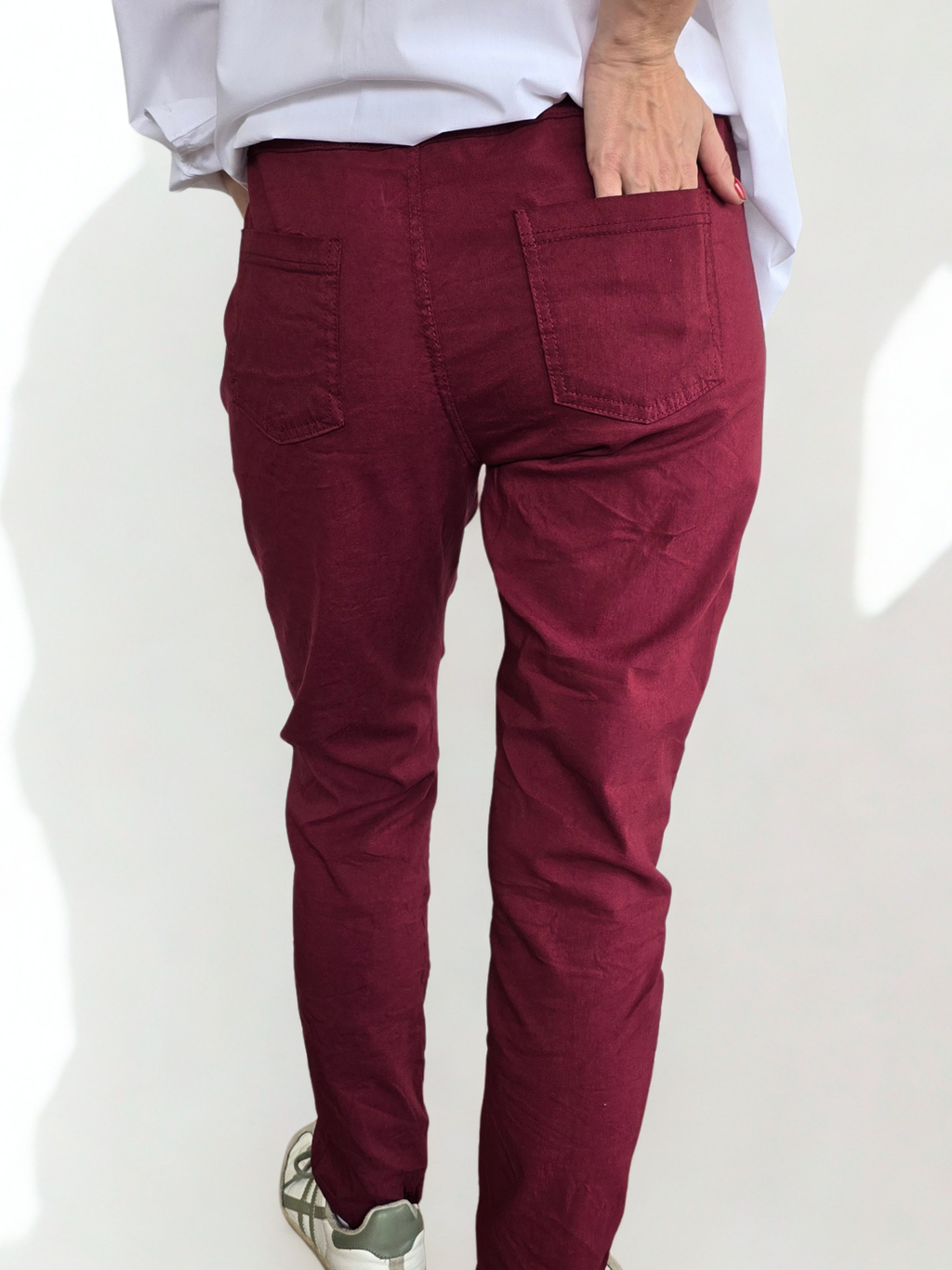 Pantalón Jogger Italiano, color Guinda