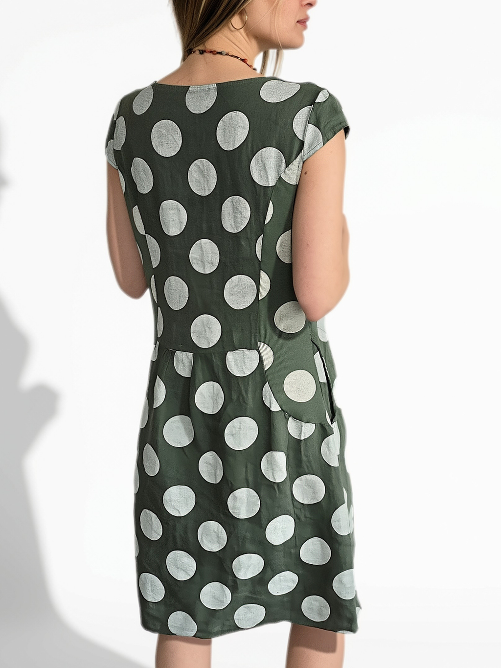Vestido Italiano Lunares, fondo Verde