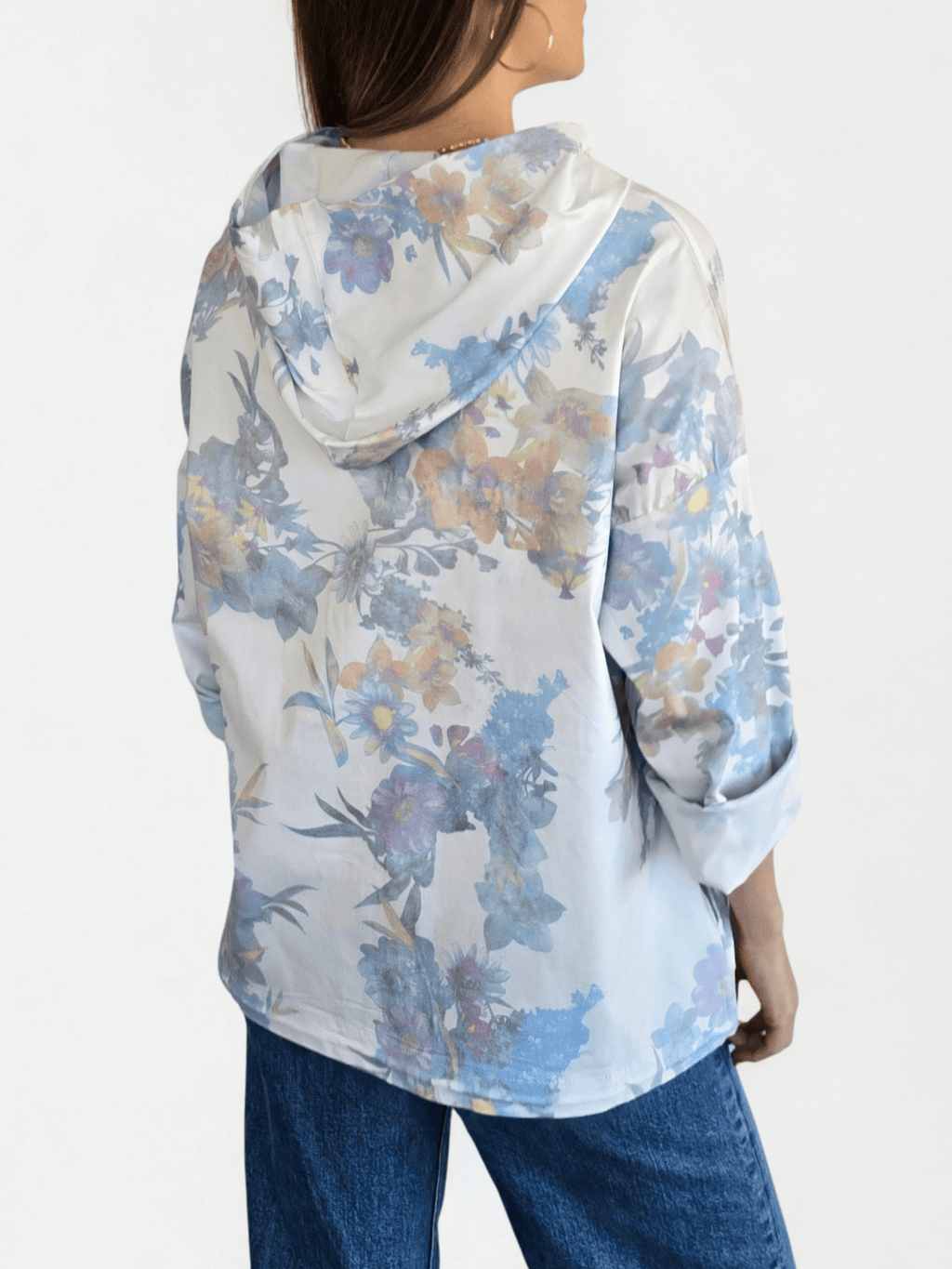 Chaqueta Estampada Flores, fondo Blanco