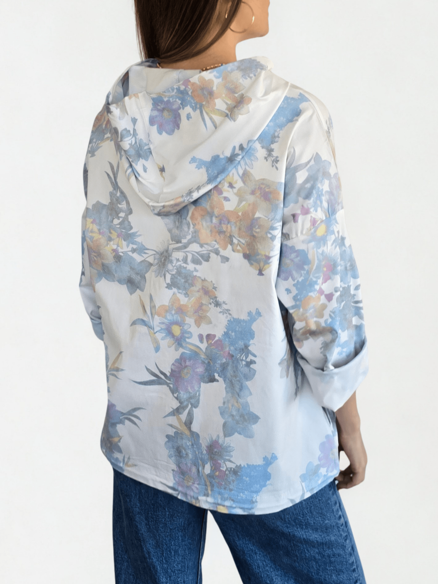 Chaqueta Estampada Flores, fondo Blanco