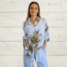 Cargar imagen en el visor de la galería, Blusa Estampada, fondo Blanco
