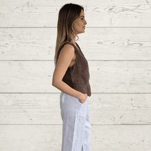 Cargar imagen en el visor de la galería, Blusa Gillettte Lino Italiano, color Chocolate
