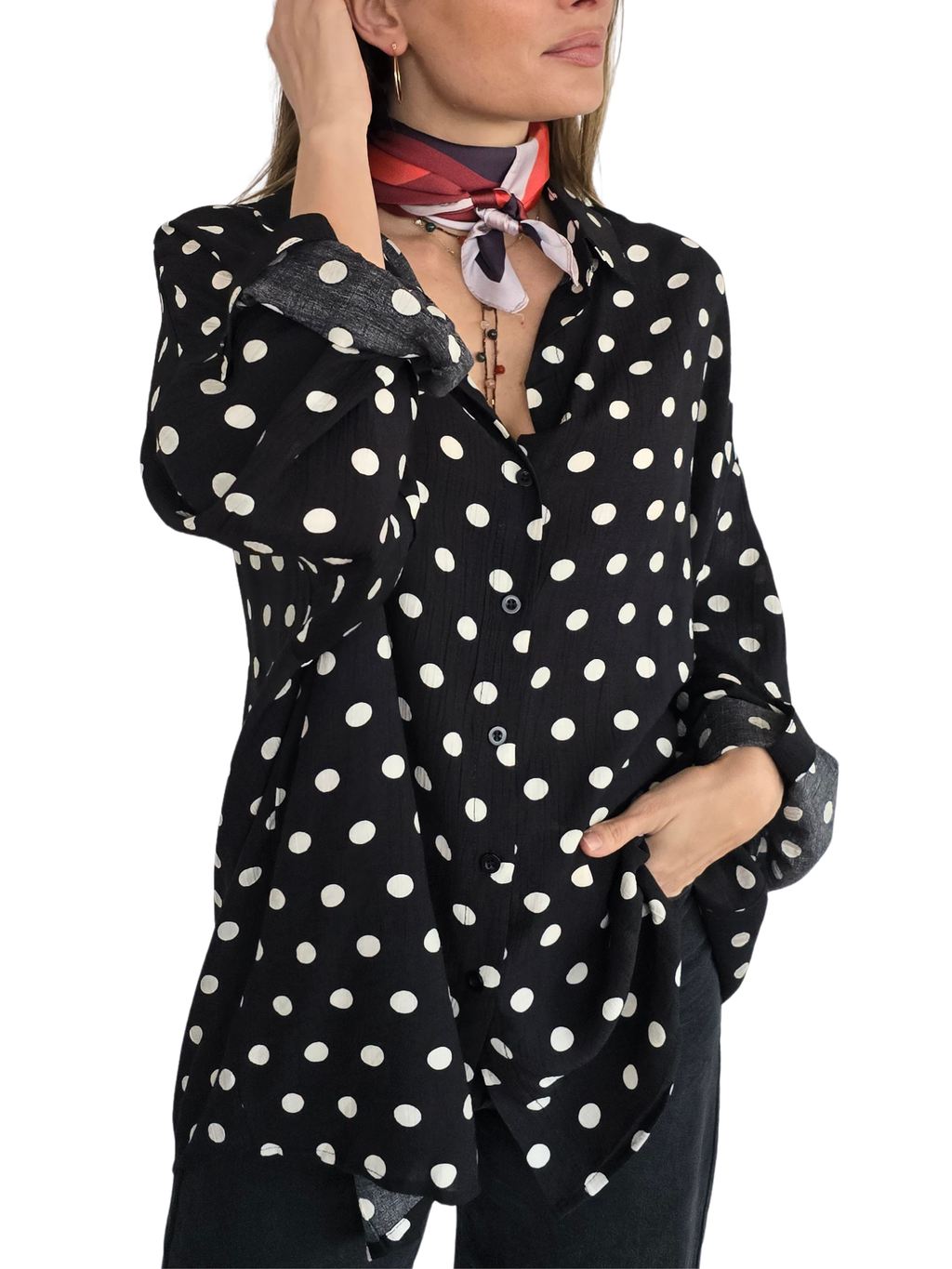 Blusa Lunares, color Negro