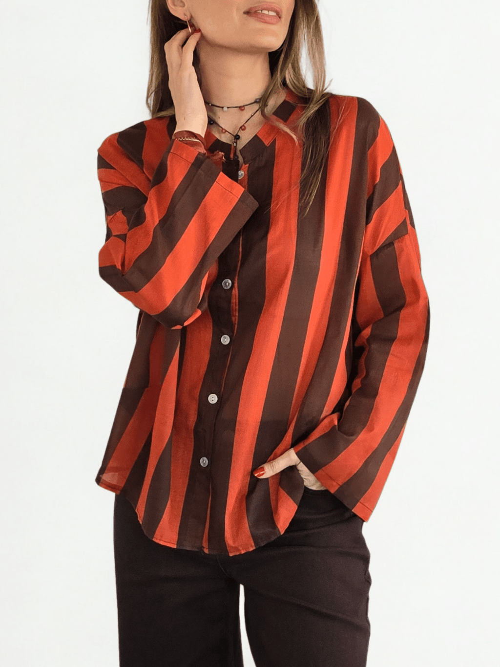 Blusa Italiana Rayada, color Chocolate con Terracota