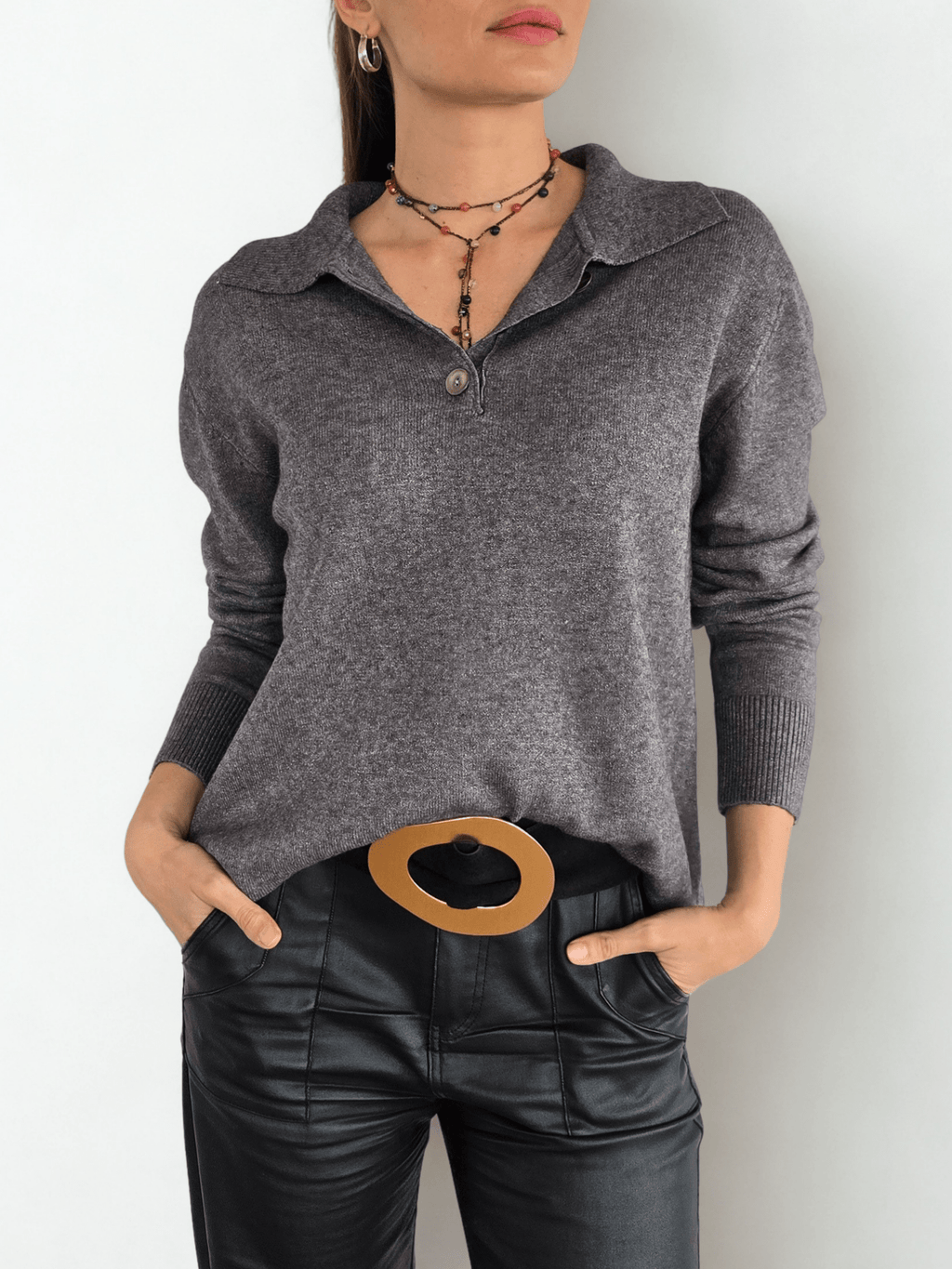 Sweater Tres Botones, color Gris
