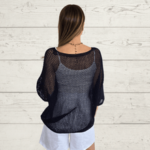 Cargar imagen en el visor de la galería, Sweater Italiano con flores, color azul marino
