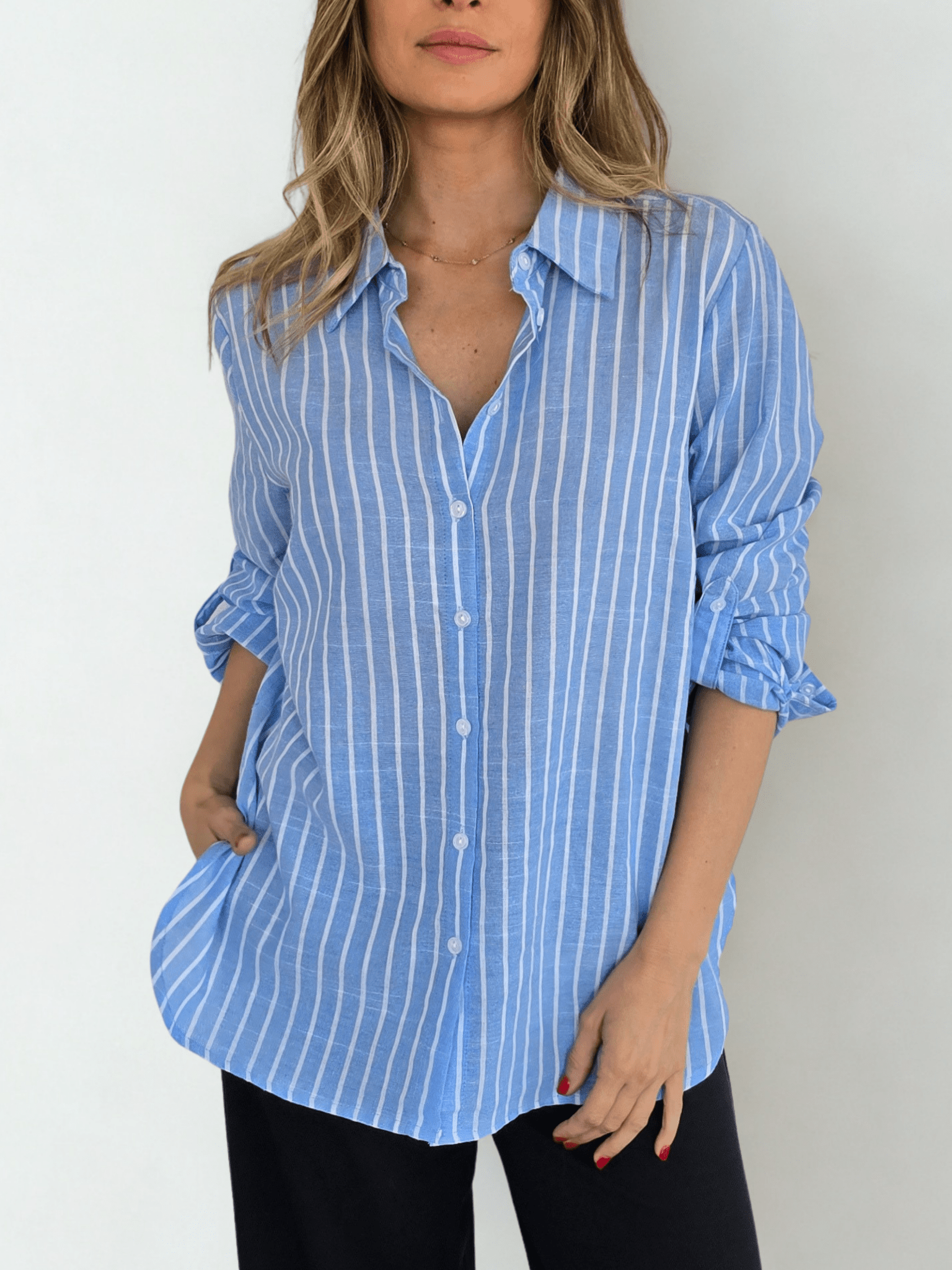 Blusa Rayada, fondo Celeste