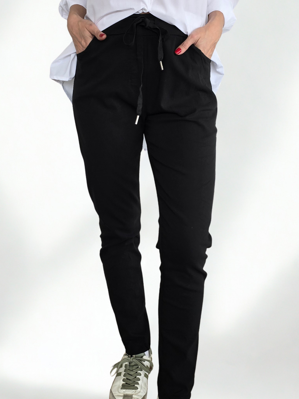 Pantalón Jogger Italiano, color Negro