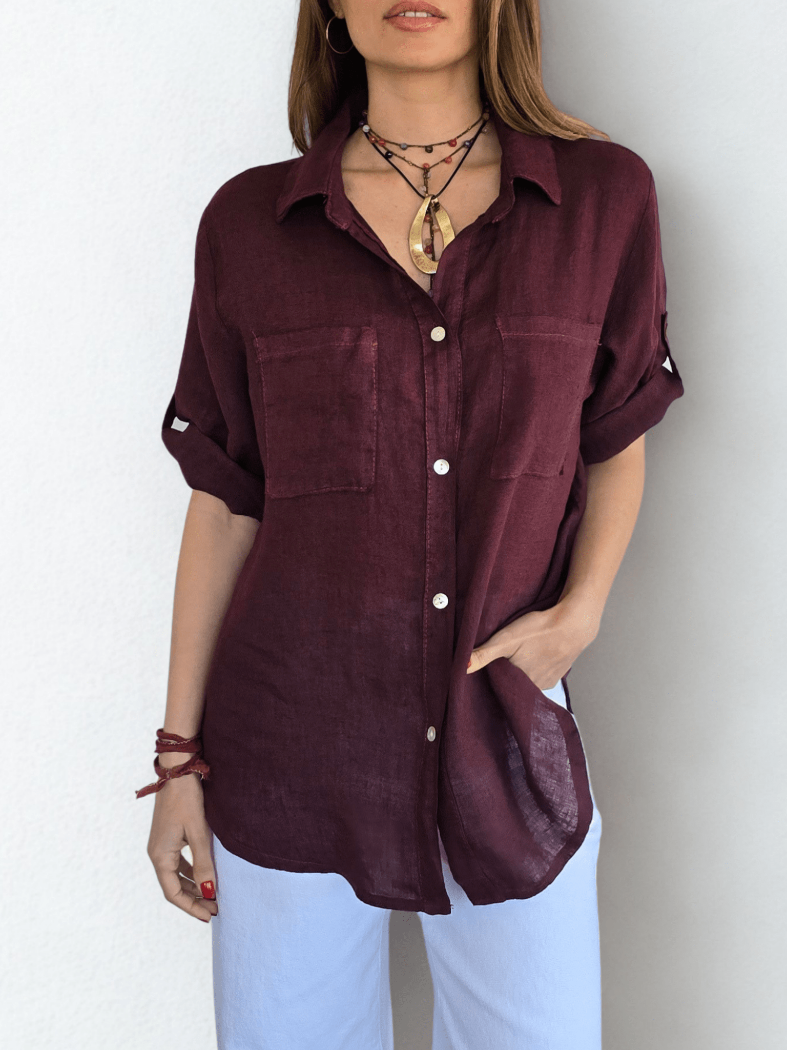 Blusa Italiana 100% Lino dos Bolsillos, color Vino