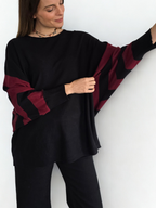 Sweater Mangas Rayadas, color Negro con Burdeo