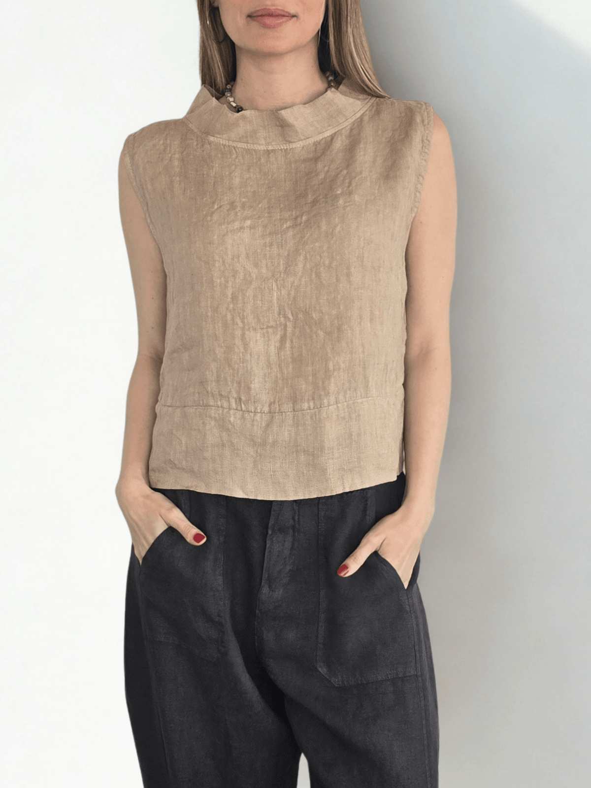 Blusa Italiana 100% Lino, corta, color Camel